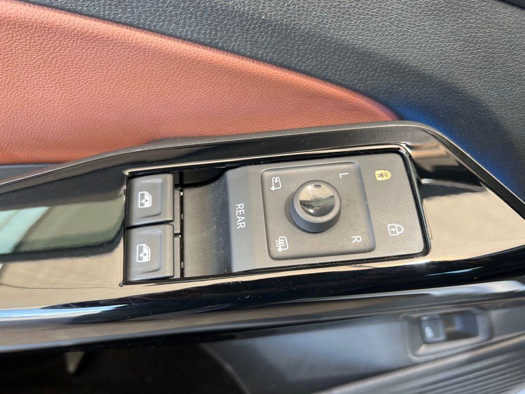 used 2021 Volkswagen ID.4 car, priced at $26,223