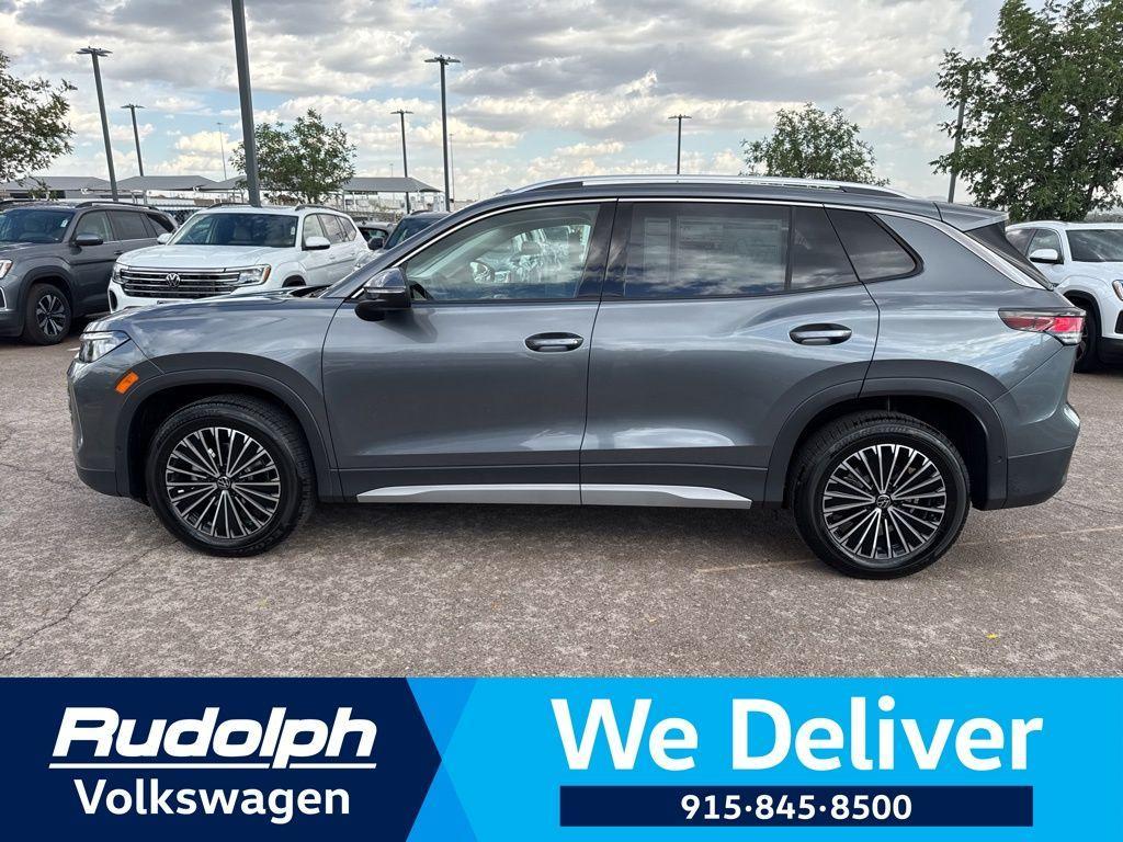 new 2025 Volkswagen Tiguan car, priced at $32,772