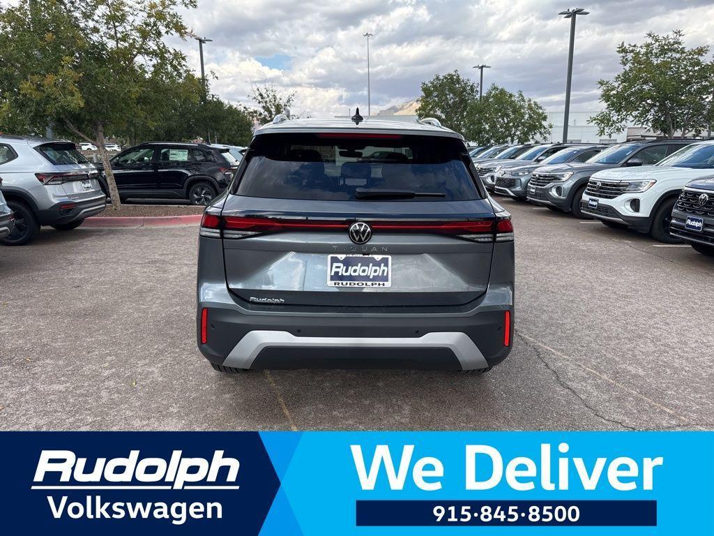 new 2025 Volkswagen Tiguan car, priced at $32,772