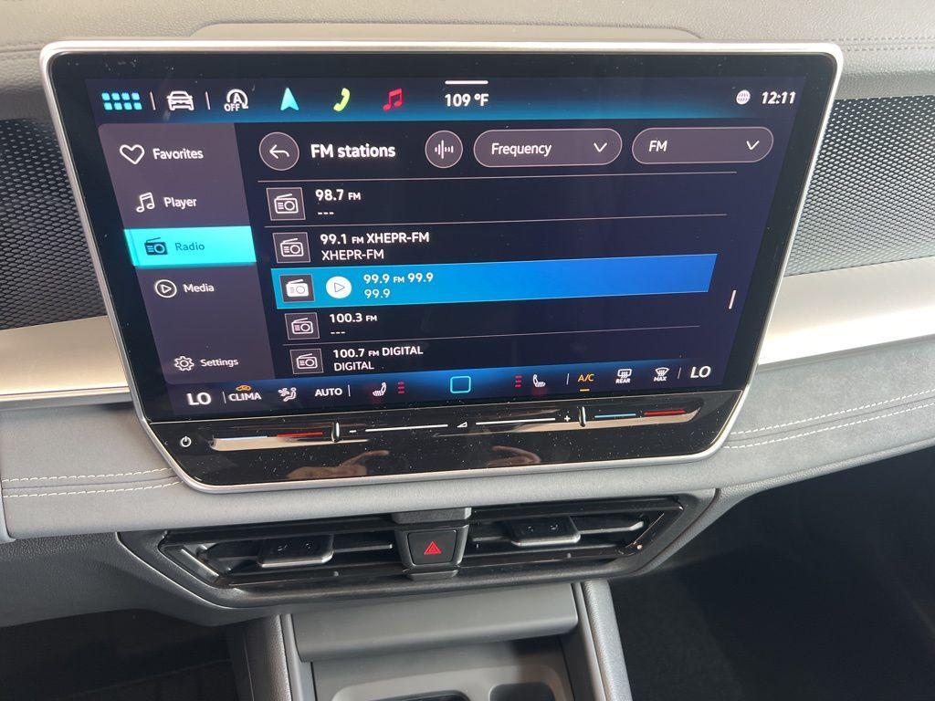 new 2025 Volkswagen Tiguan car, priced at $38,636