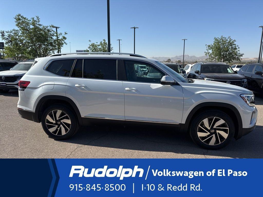new 2025 Volkswagen Atlas car, priced at $52,033
