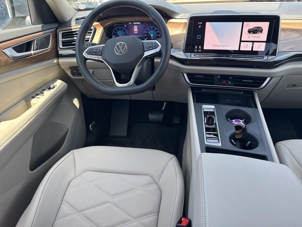 new 2025 Volkswagen Atlas car, priced at $43,032