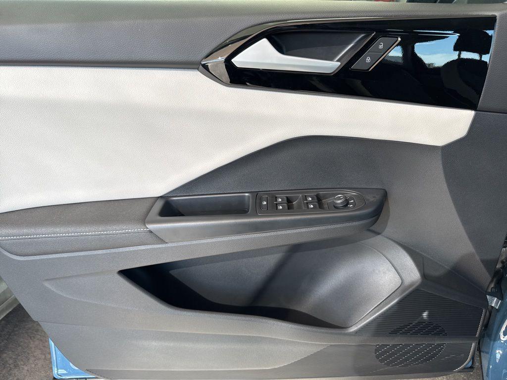 new 2025 Volkswagen Taos car, priced at $27,241