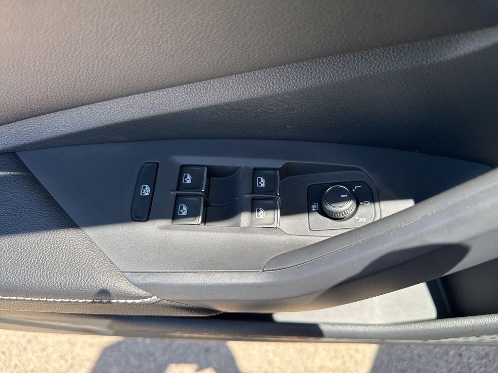 new 2025 Volkswagen Jetta car, priced at $24,477