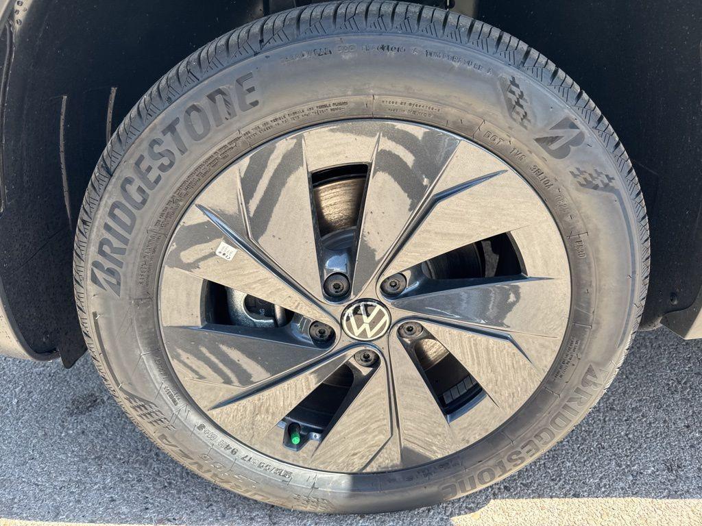 new 2025 Volkswagen Taos car, priced at $27,011