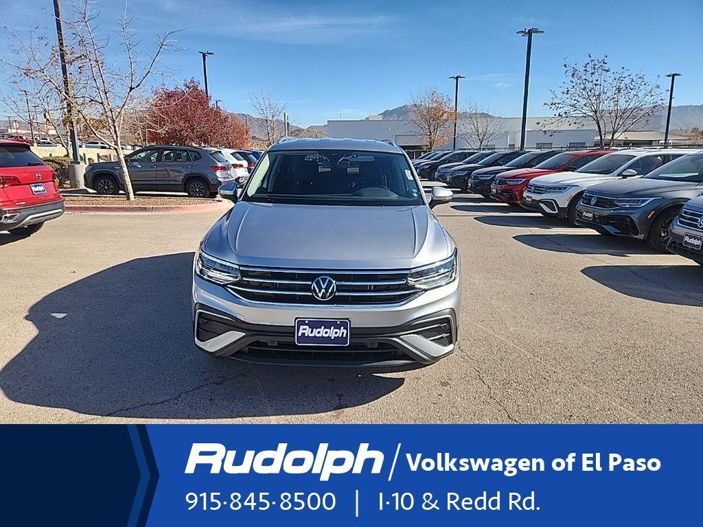 new 2024 Volkswagen Tiguan car, priced at $34,031