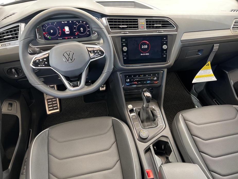 new 2024 Volkswagen Tiguan car, priced at $41,952