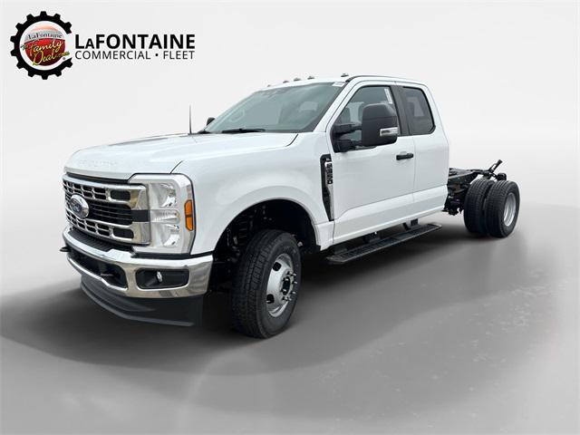 new 2025 Ford F-350 car, priced at $61,245