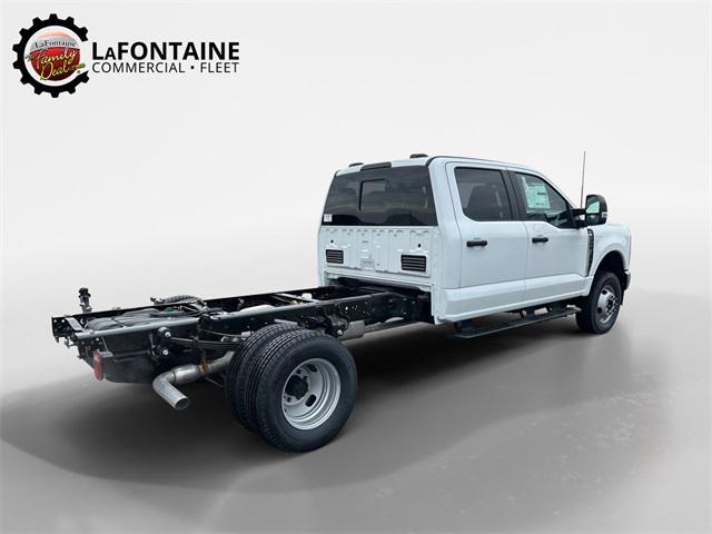 new 2025 Ford F-350 car, priced at $62,500