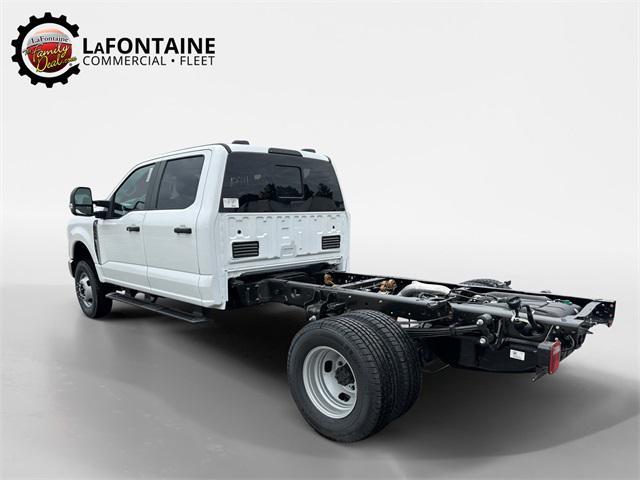 new 2025 Ford F-350 car, priced at $62,500