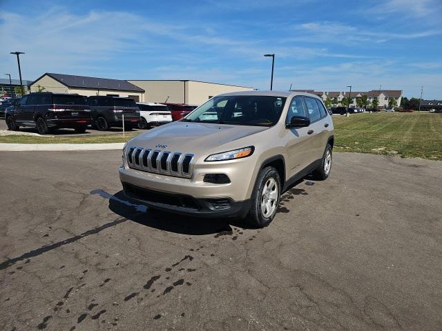 used 2015 Jeep Cherokee car, priced at $9,500