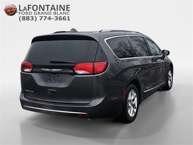 used 2018 Chrysler Pacifica car, priced at $16,500