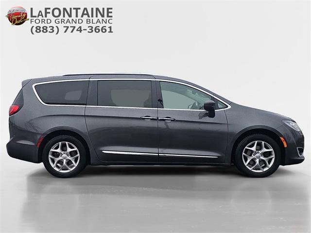 used 2018 Chrysler Pacifica car, priced at $16,500