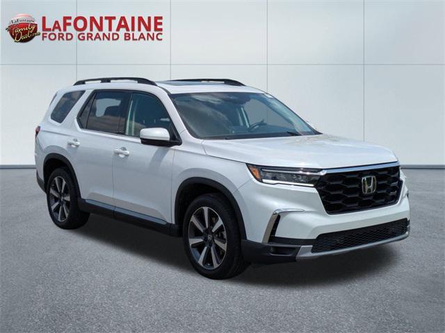 used 2024 Honda Pilot car, priced at $42,000