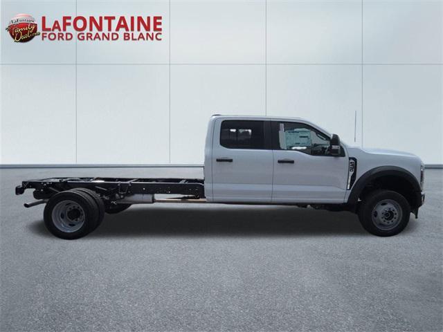 new 2025 Ford F-450 car, priced at $66,185