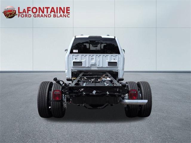 new 2025 Ford F-450 car, priced at $66,185