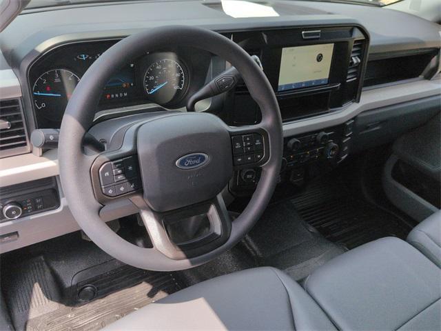 new 2025 Ford F-450 car, priced at $66,185