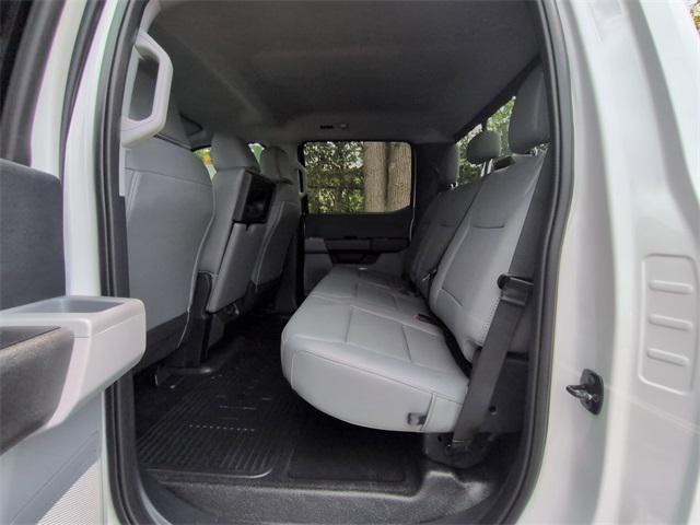 new 2025 Ford F-450 car, priced at $66,185
