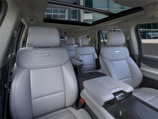 new 2025 Ford Expedition car, priced at $88,510