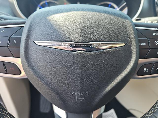 used 2023 Chrysler Pacifica Hybrid car, priced at $27,000