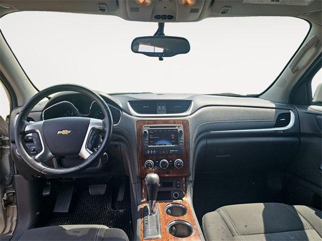 used 2014 Chevrolet Traverse car, priced at $9,500