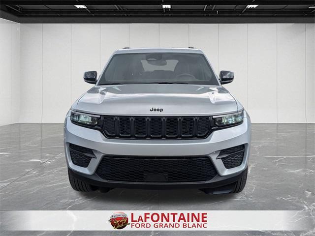 used 2024 Jeep Grand Cherokee car, priced at $28,000