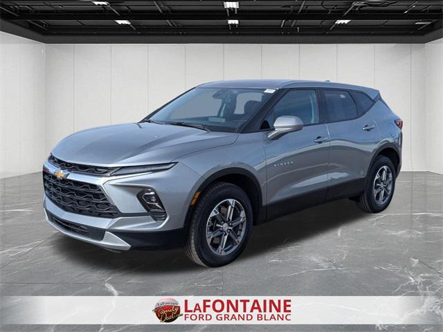 used 2025 Chevrolet Blazer car, priced at $29,000