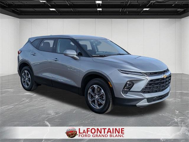 used 2025 Chevrolet Blazer car, priced at $29,000