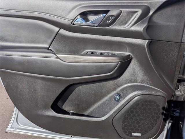 used 2023 GMC Acadia car, priced at $24,000