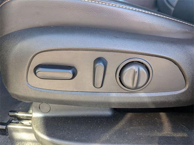 used 2023 GMC Acadia car, priced at $24,000