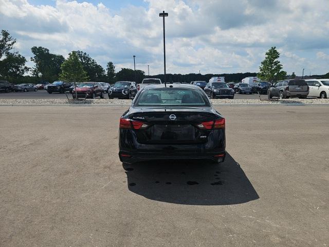 used 2019 Nissan Altima car, priced at $12,000