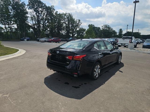 used 2019 Nissan Altima car, priced at $12,000