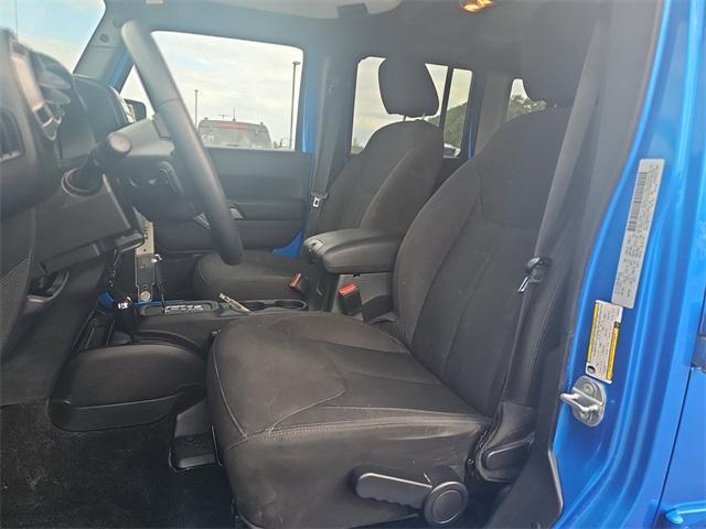 used 2015 Jeep Wrangler Unlimited car, priced at $19,500