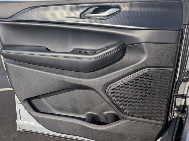 used 2023 Jeep Grand Cherokee L car, priced at $24,250