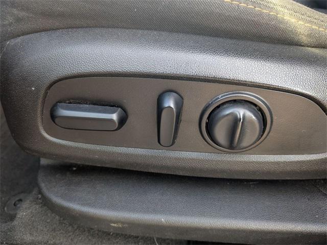 used 2019 Chevrolet Equinox car, priced at $9,300