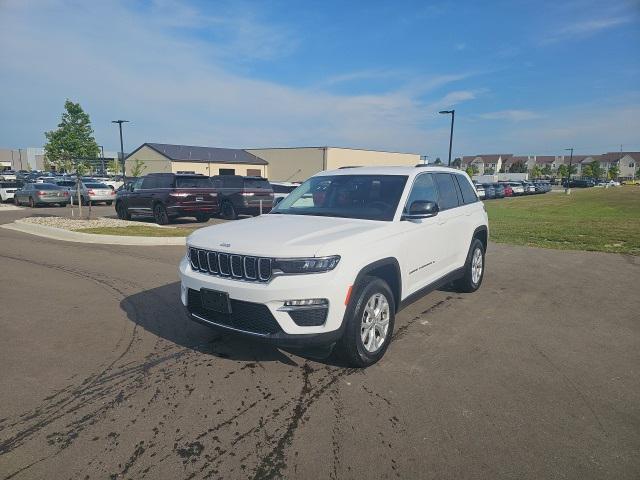 used 2023 Jeep Grand Cherokee car, priced at $27,000