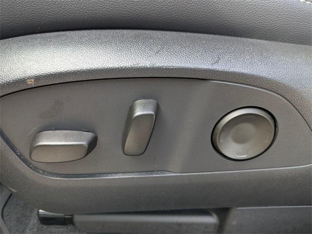 used 2024 Chevrolet Traverse car, priced at $40,000