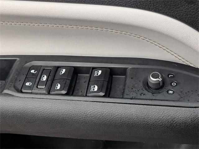 used 2023 Jeep Compass car, priced at $20,000