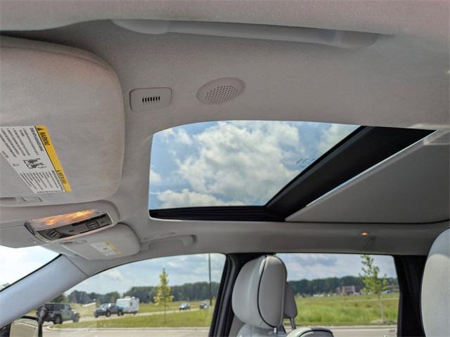 used 2017 Jeep Grand Cherokee car, priced at $18,500