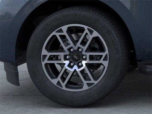new 2025 Ford Expedition car, priced at $70,440