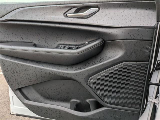 used 2024 Jeep Grand Cherokee L car, priced at $28,500