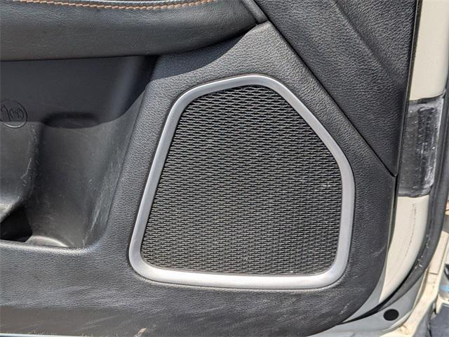 used 2019 Jeep Compass car, priced at $15,000