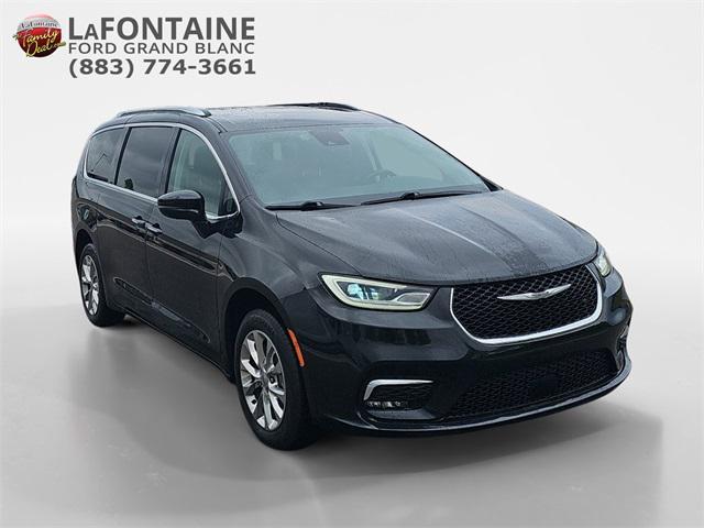 used 2021 Chrysler Pacifica car, priced at $26,500