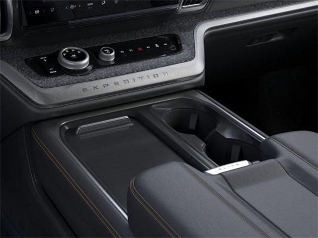 new 2025 Ford Expedition car, priced at $85,810