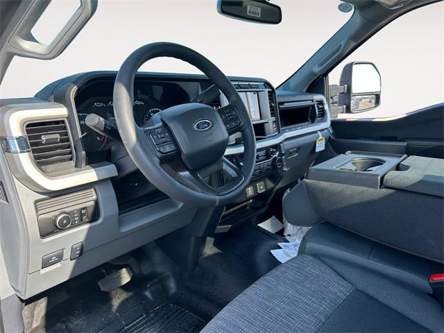 new 2023 Ford F-450 car, priced at $75,000