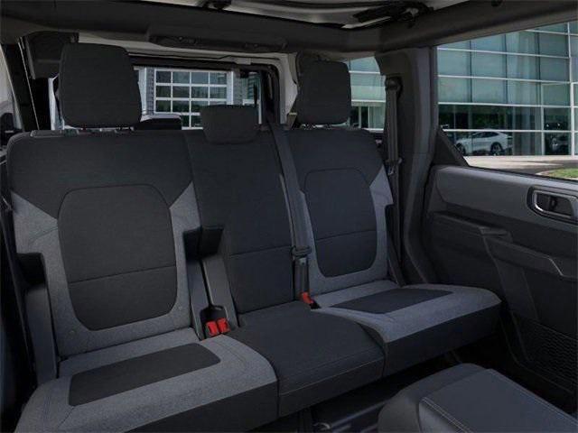 new 2025 Ford Bronco car, priced at $43,739