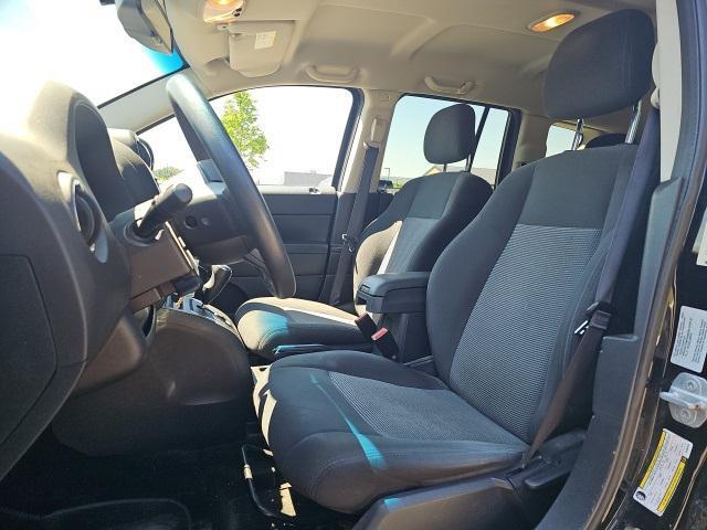 used 2016 Jeep Compass car, priced at $6,000