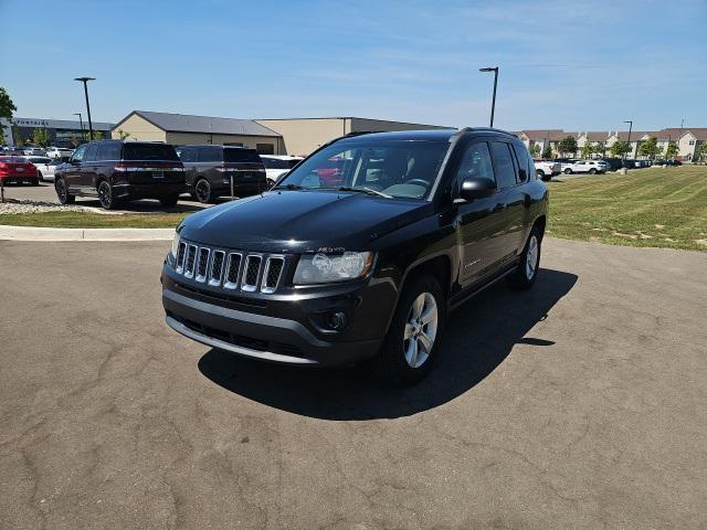used 2016 Jeep Compass car, priced at $6,000