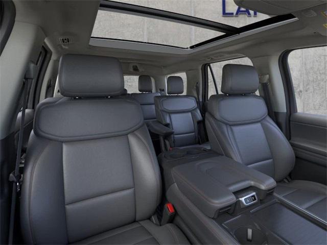 new 2025 Ford Expedition car, priced at $65,882