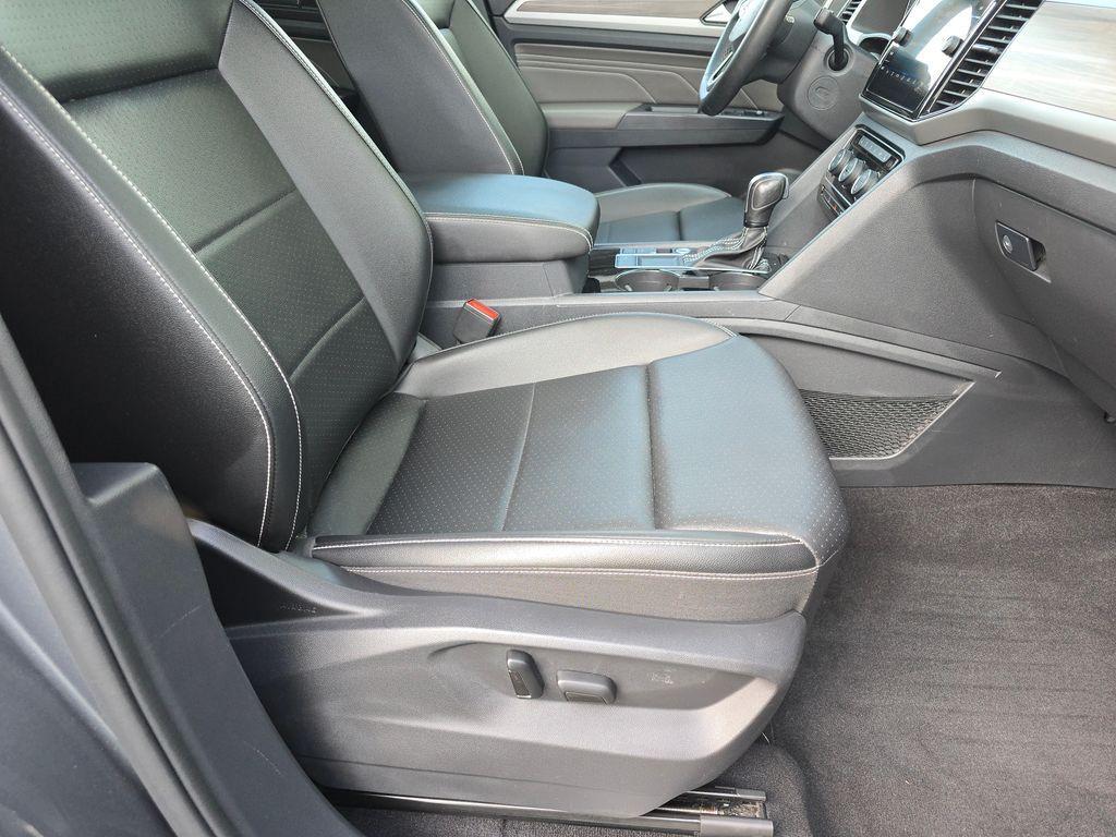 used 2021 Volkswagen Atlas car, priced at $26,257